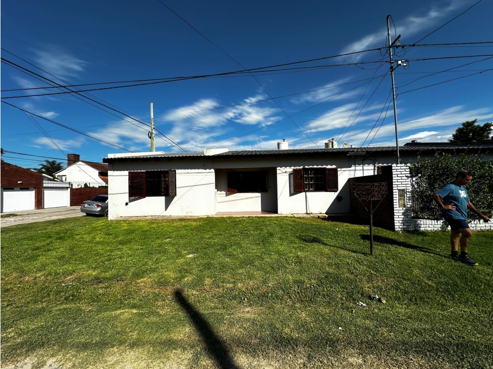 Casa en Venta en el Barrio Luz y Fuerza, Luján — foto 2