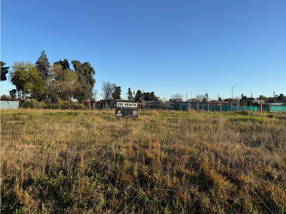 Lote en Venta en el Barrio La Marina 2