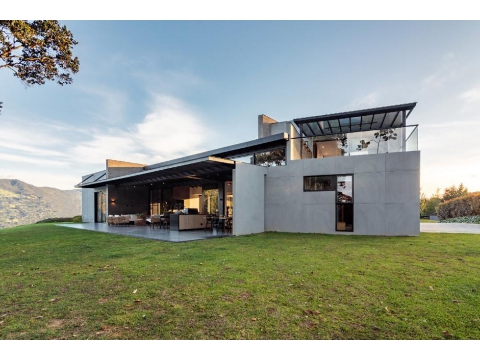 SUPER CASA CAMPESTRE - LA CEJA - VEREDA GUAIMITO