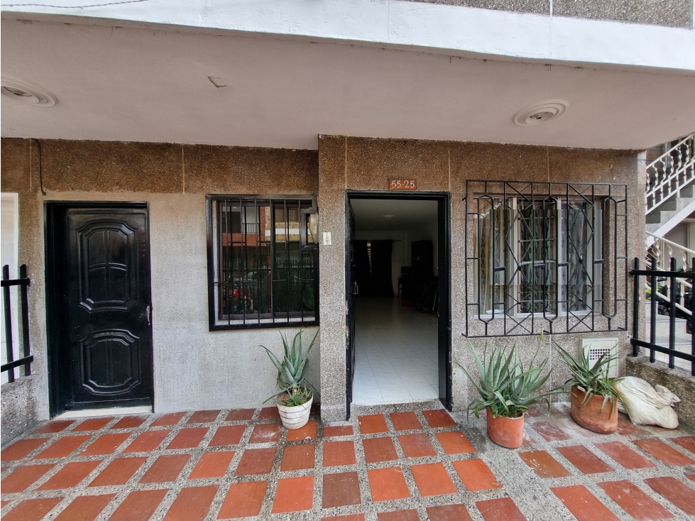 Casa para venta en Guayabal El Rodeo, parte plana