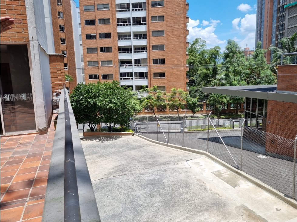 Cómodo apartamento en venta en El Poblado Castropol