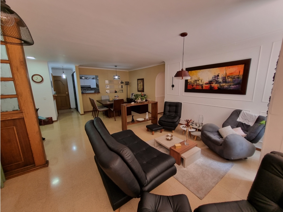 Cómodo apartamento en venta en El Poblado Castropol — foto 4