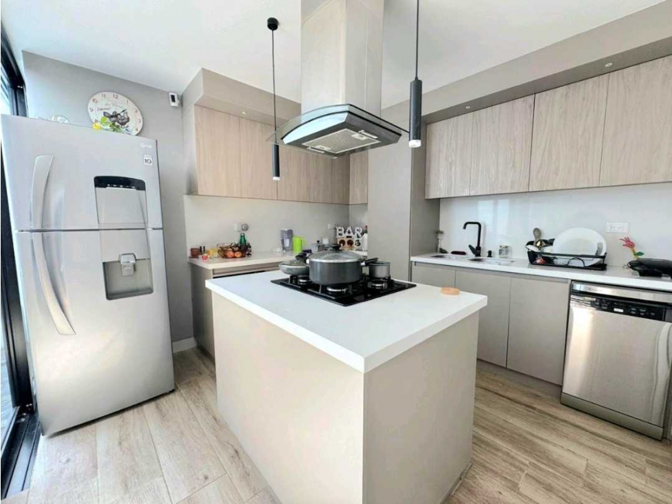 TE VENDO ESTA ESPECTACULAR CASA EN LA CEJA-SOL DEL VALLES