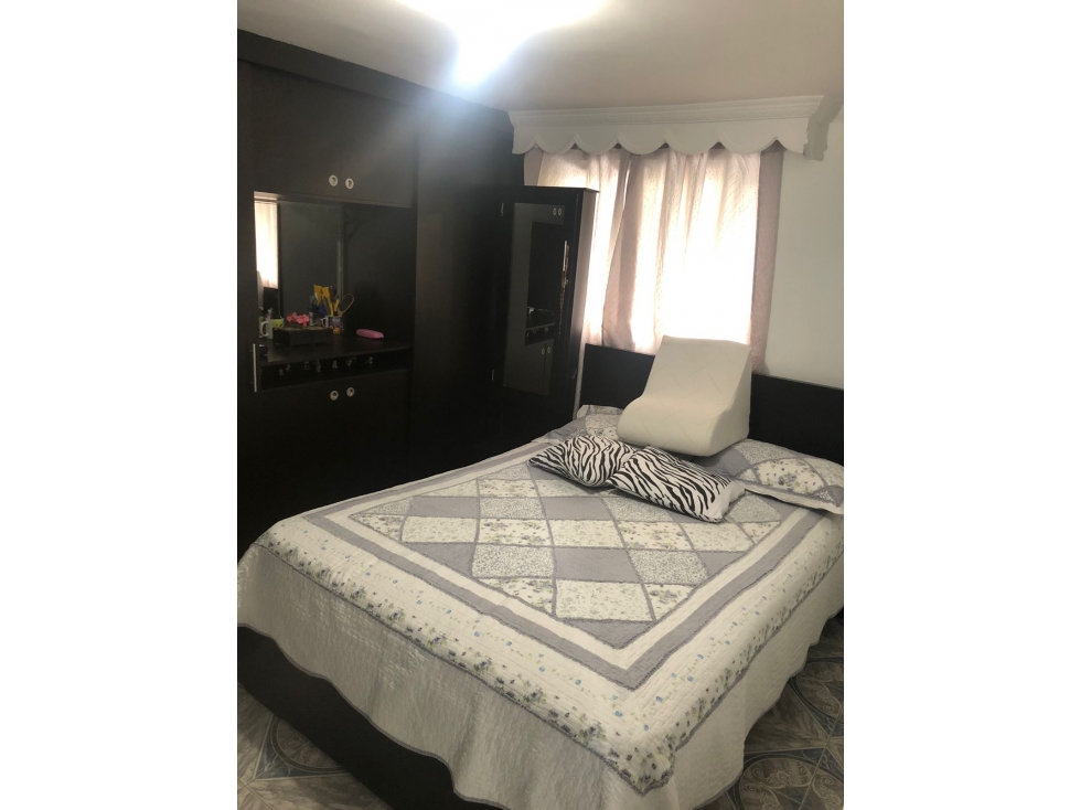Venta de apartamento en Manrique la salle — foto 6