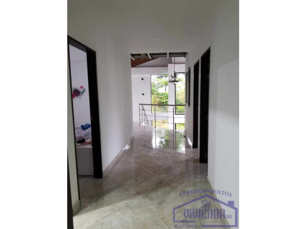 Venta de casa en parcelación altos de las brisas Sabaneta — foto 6