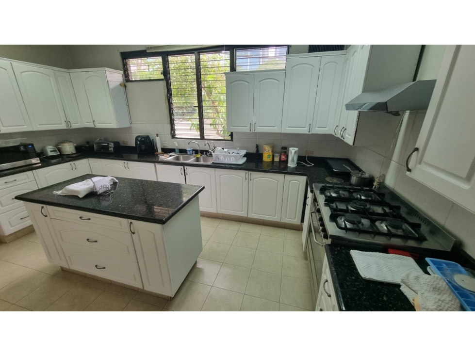 Se Vende propiedad con Potencial de Desarrollo Obarrio (AP) — foto 3