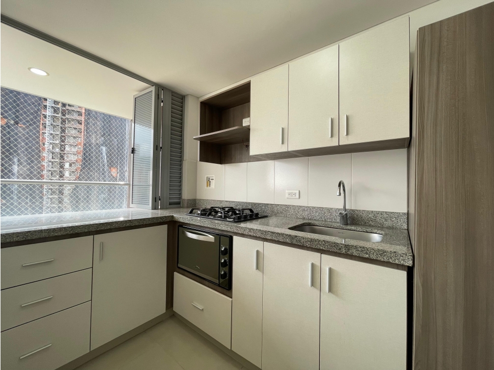 LMC APARTAMENTO SABANETA AVES MARIA - PARTE BAJA — foto 4