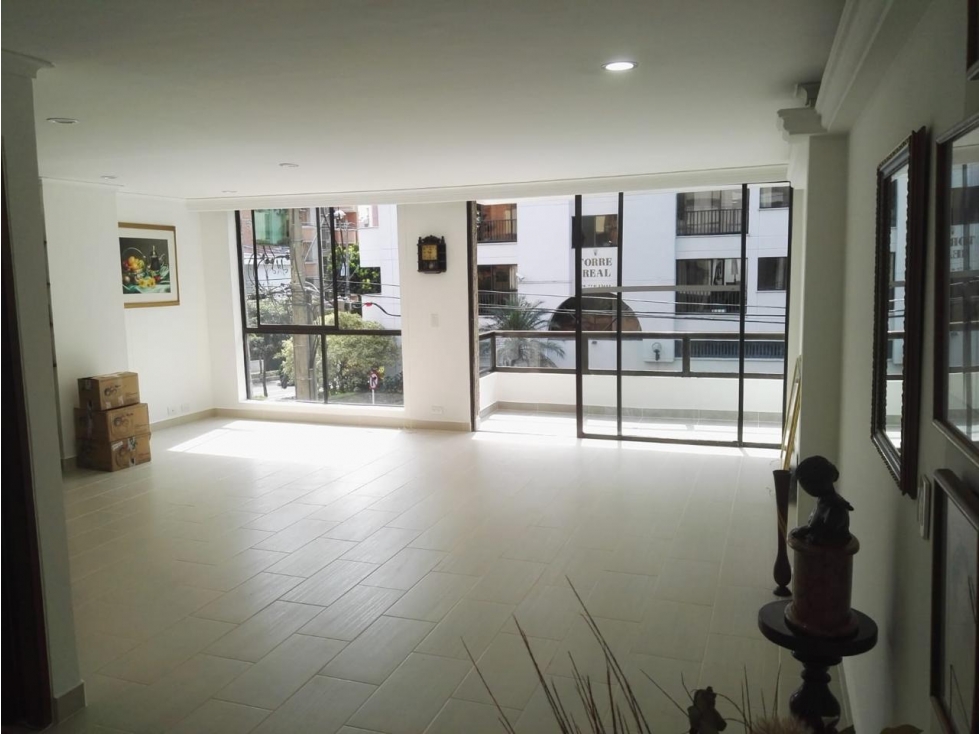 LMC APARTAMENTO LAURELES ARRIBA DE BULERIAS CON LA 33 A — foto 3