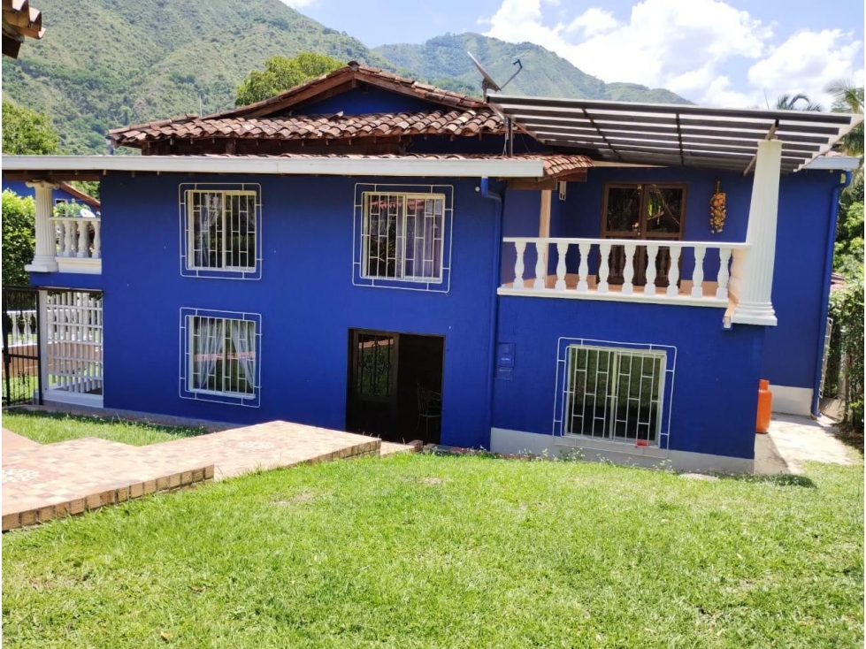 LM CABAÑA CAMPESTRE SAN GERONIMO - FRENTE HOTEL QUIMBAYA