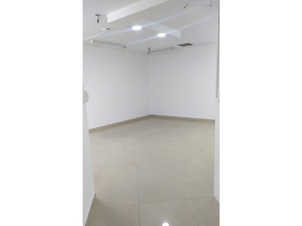 VENTA LOCAL CENTRO DE MEDELLIN EN LA ORIENTAL SUPER BIEN UBICADO — foto 4