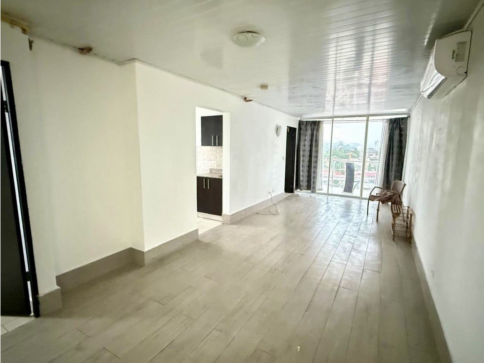 Se Vende Apartamento en Carrasquilla (AL)