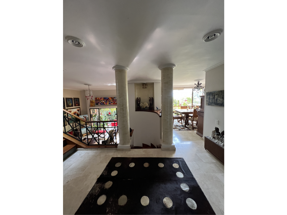 [RH] Casa para la venta, Los Balsos superior arriba, Poblado, Medellin — foto 2