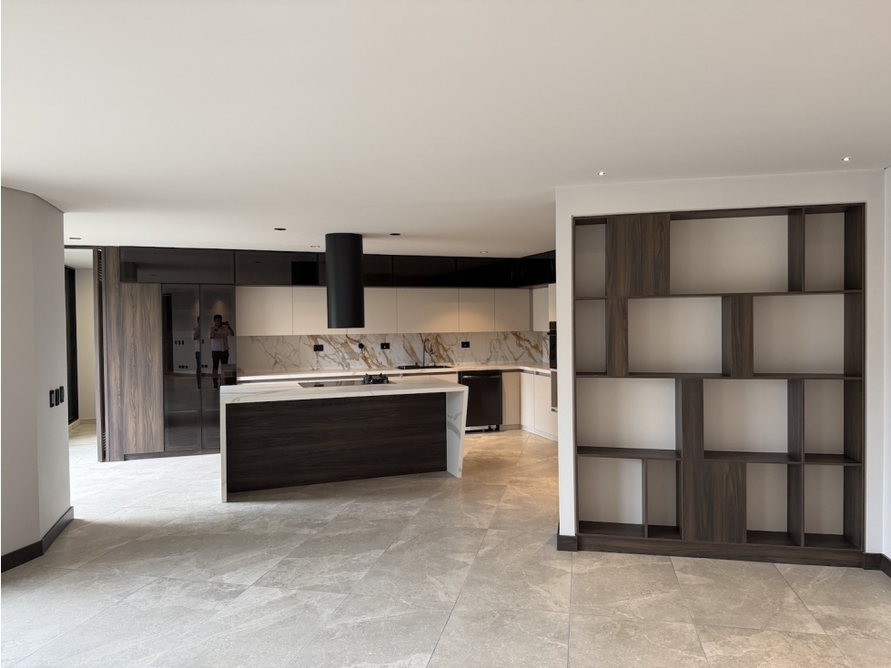 Apartamento para la venta, Loma del Esmeraldal, Envigado (UU)