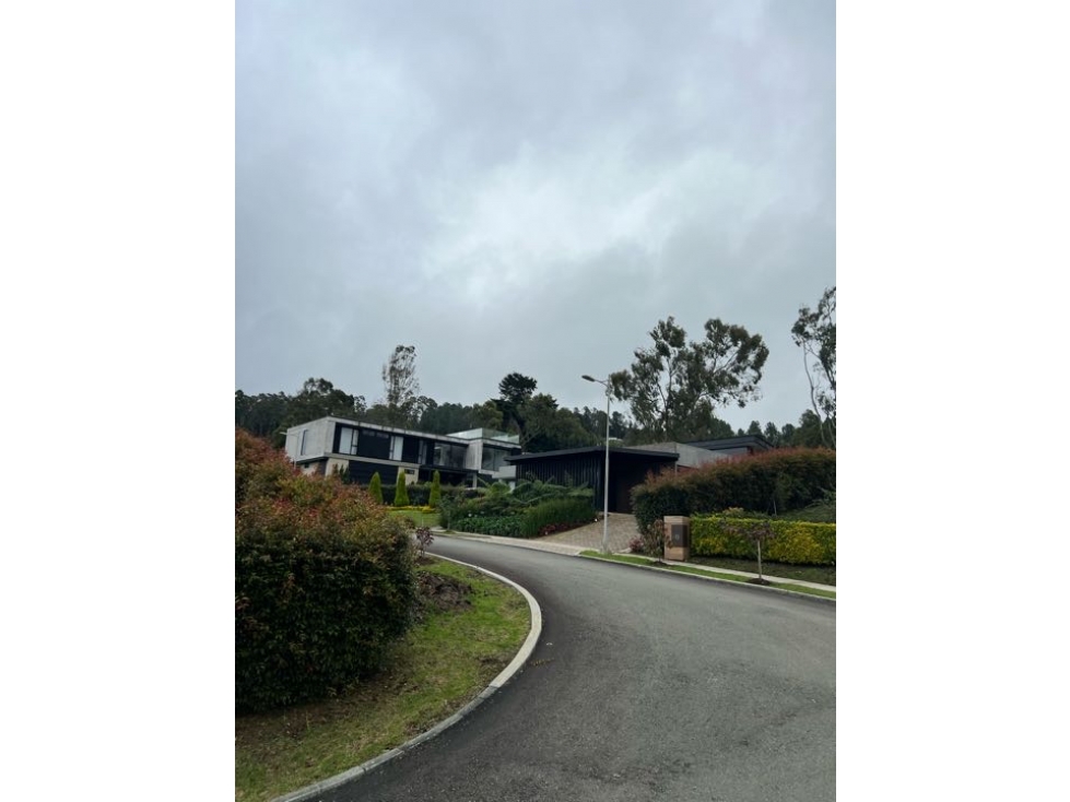 [RH] Lote para la venta en el sector de La Acuarela, Envigado — foto 3