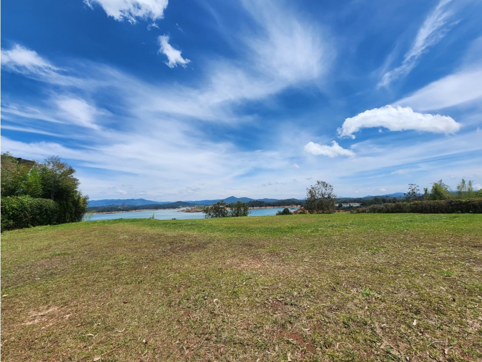 [RH] Lote para la venta en Guatapé, Antioquia — foto 3