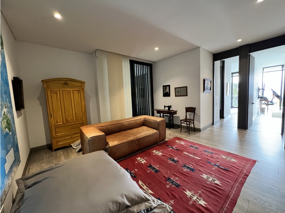 [RH] Apartamento con vista a Medellín, Poblado alto — foto 2