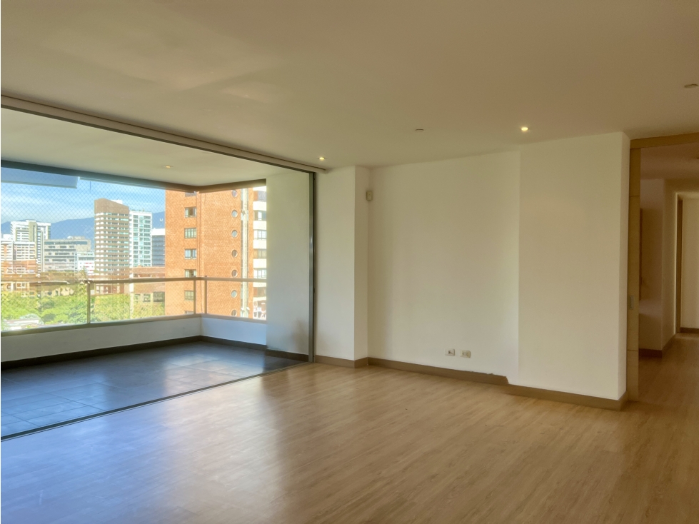 [RH] Apartamento para la venta, Loma de los Parra, Poblado, Medellín — foto 4