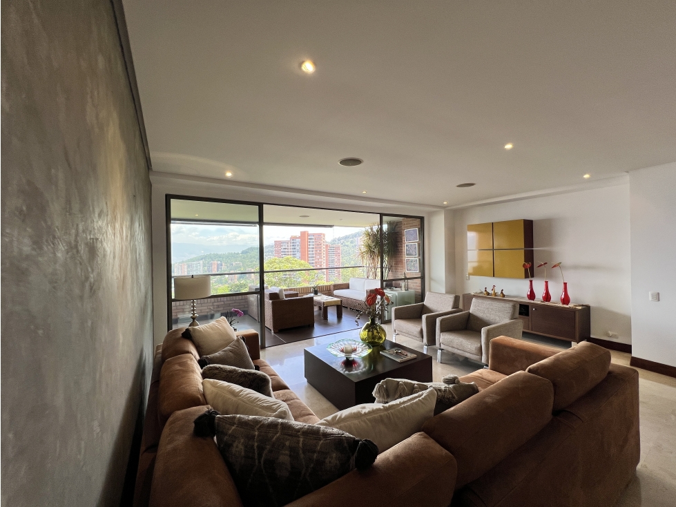 [RH] Apartamento para la venta, sector La Calera, Poblado, Medellín — foto 2