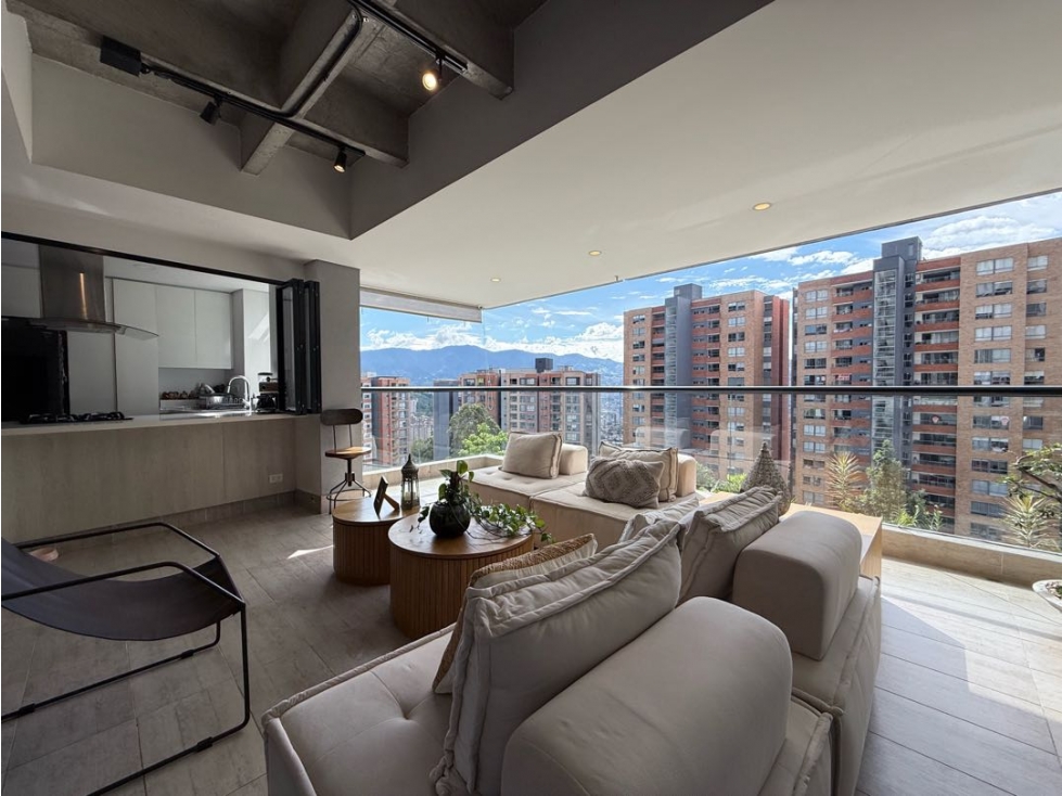 VENTA APARTAMENTO CON TERRAZA EN LOMA DE LAS BRUJAS | ENVIGADO — foto 2