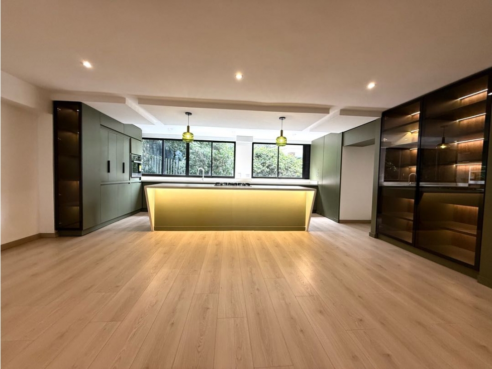 VENTA DE APARTAMENTO COMPLETAMENTE REMODELADO EN CASTROPOL | MEDELLÍN