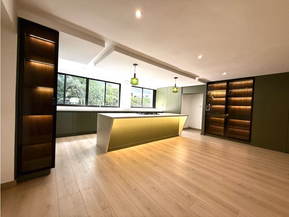 VENTA DE APARTAMENTO COMPLETAMENTE REMODELADO EN CASTROPOL | MEDELLÍN — foto 5