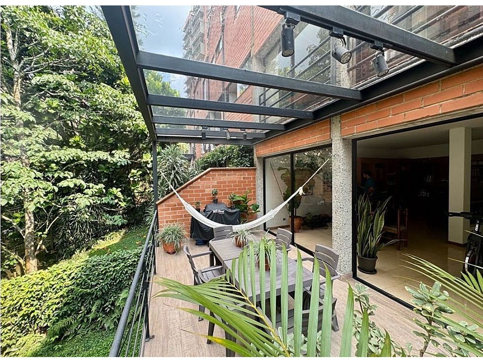 Venta casa Medellín El Poblado El Tesoro