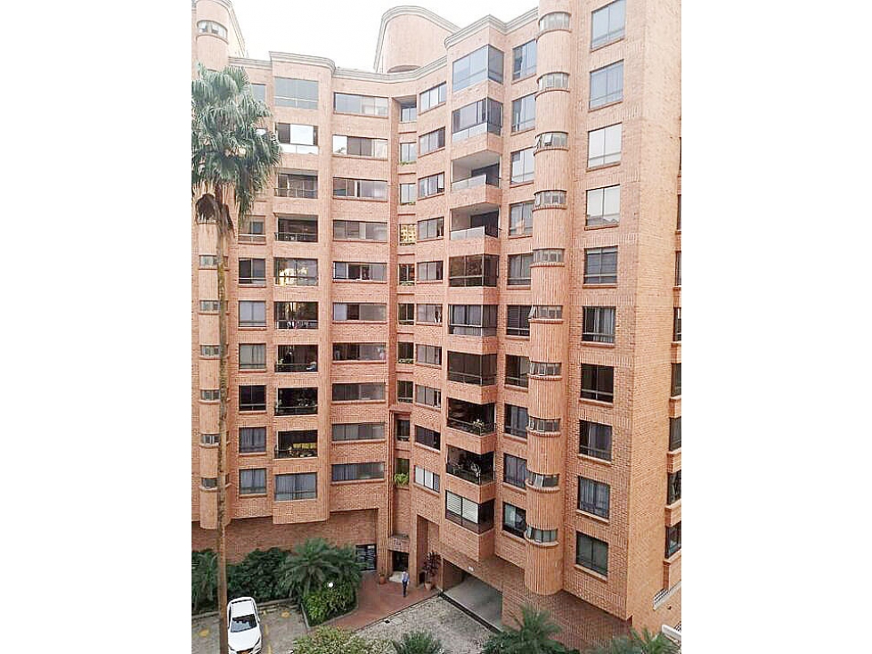 Venta apartamento Medellín El Poblado Patio Bonito