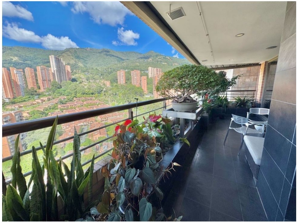 Venta apartamento Medellín El Poblado El Tesoro