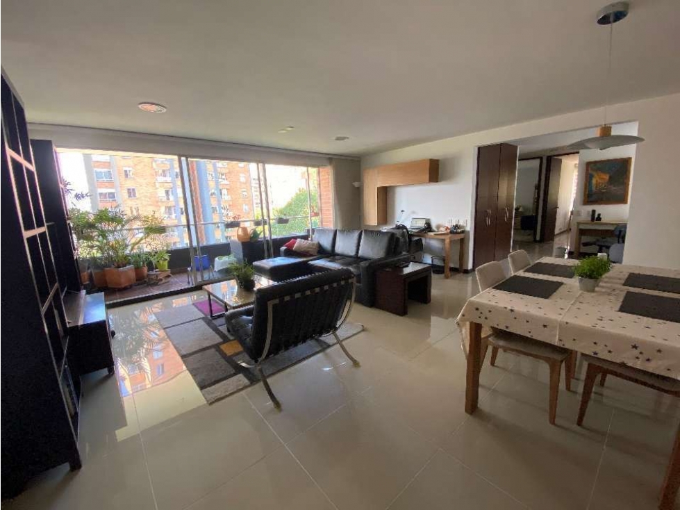 Venta apartamento Medellín El Poblado Castropol — foto 2