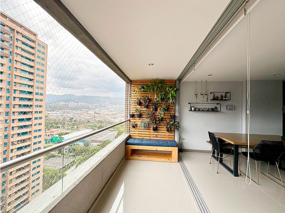 Venta apartamento Medellín El Poblado Ciudad del Río. — foto 3