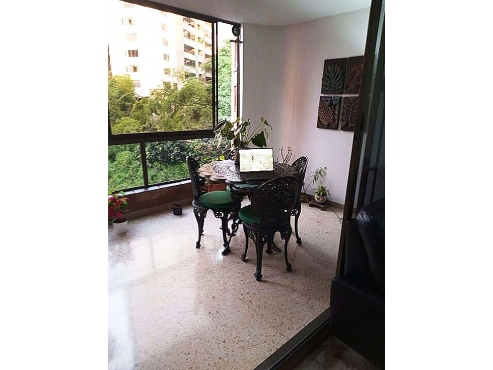 Venta apartamento Medellín El Poblado Patio Bonito — foto 3