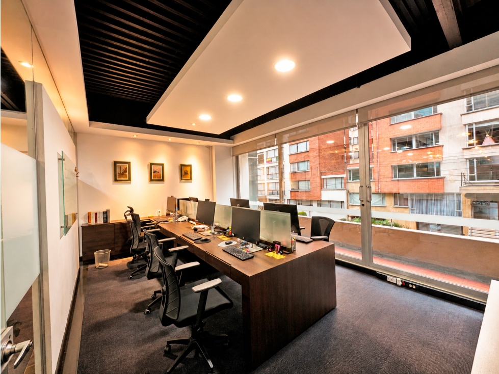 OFICINA EN VENTA CHICO RESERVADO