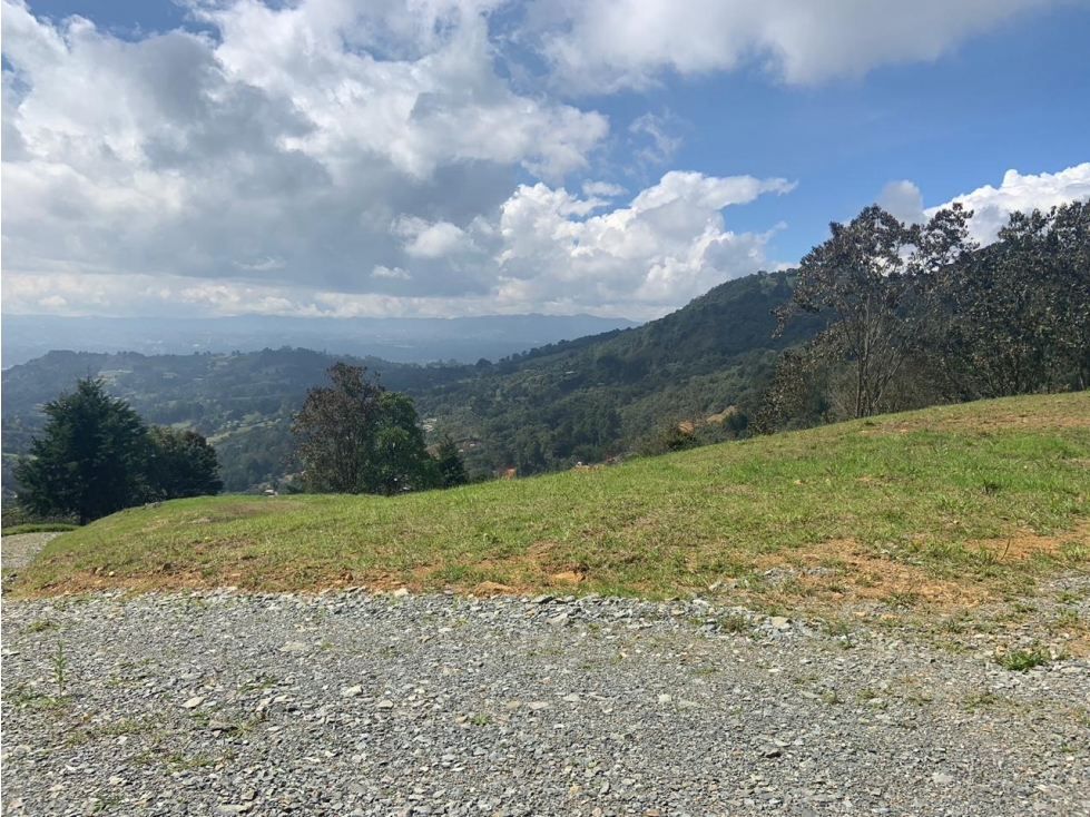 venta lote en parcelacion Alto de palmas Envigado