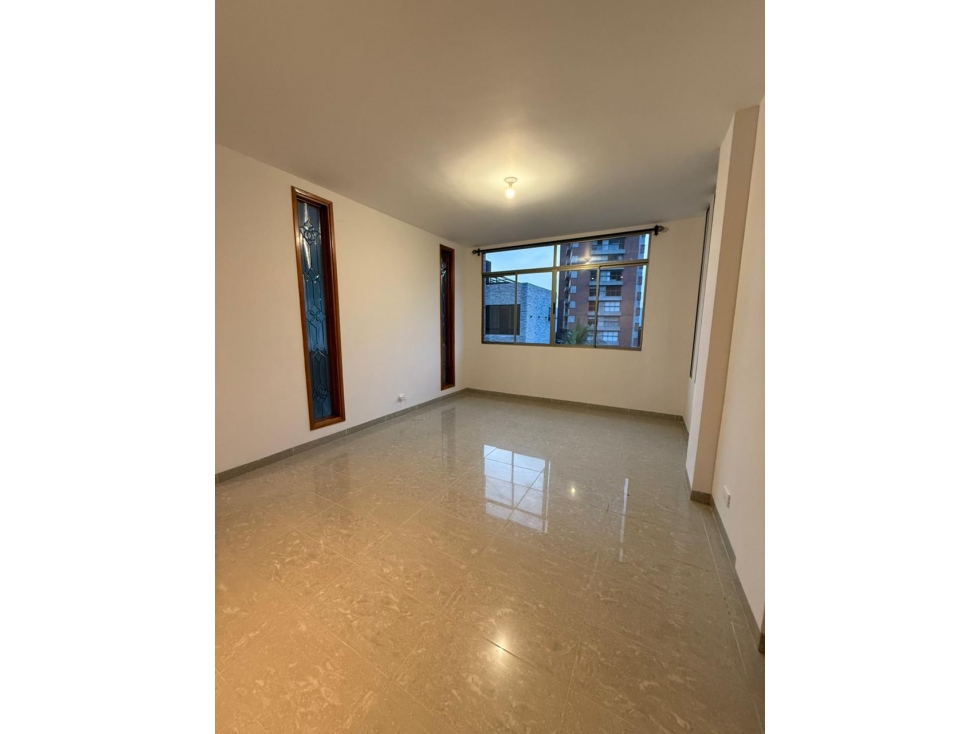 Venta Casa Poblado Medellin — foto 2