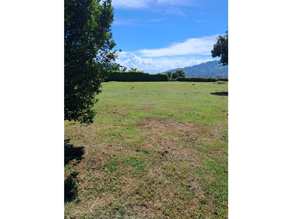 Venta Lote Esquinero La Pradera Dosquebradas Risaralda - 2