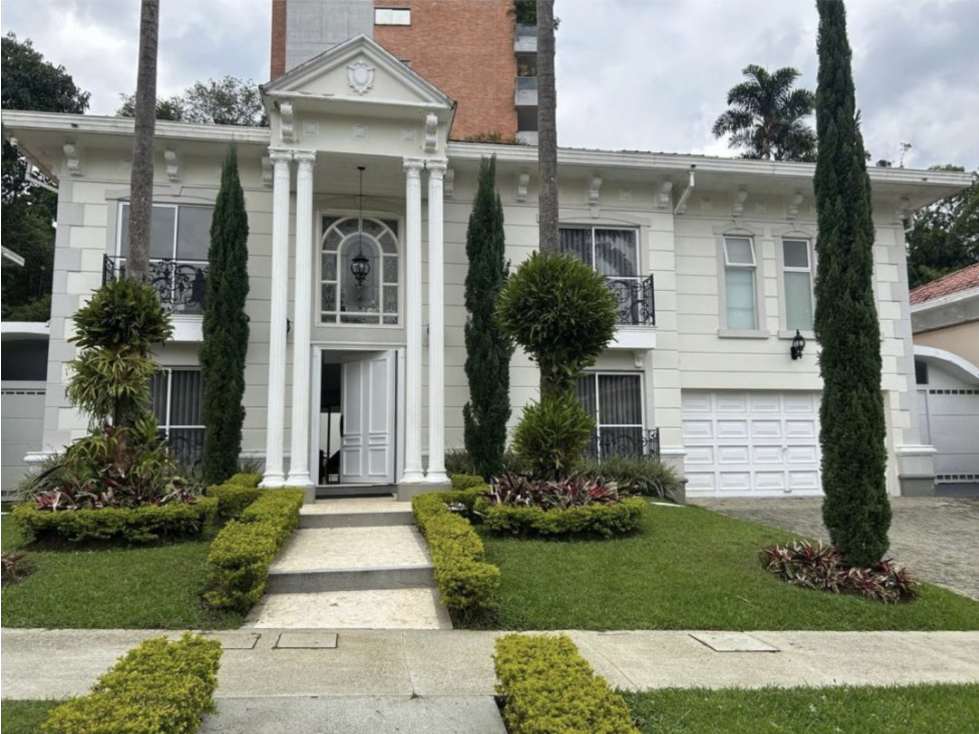 Venta casa Poblado sector san lucas Medellin