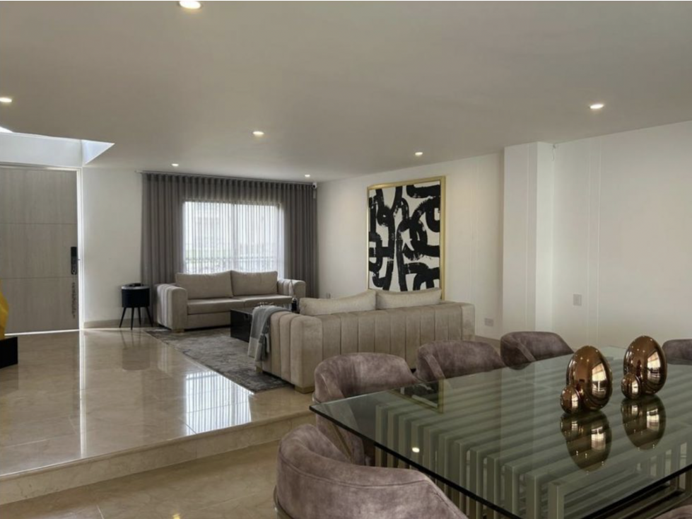 Venta casa Poblado sector san lucas Medellin — foto 2