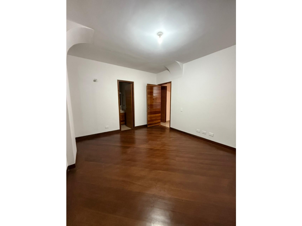 Venta Casa Poblado Medellin — foto 3