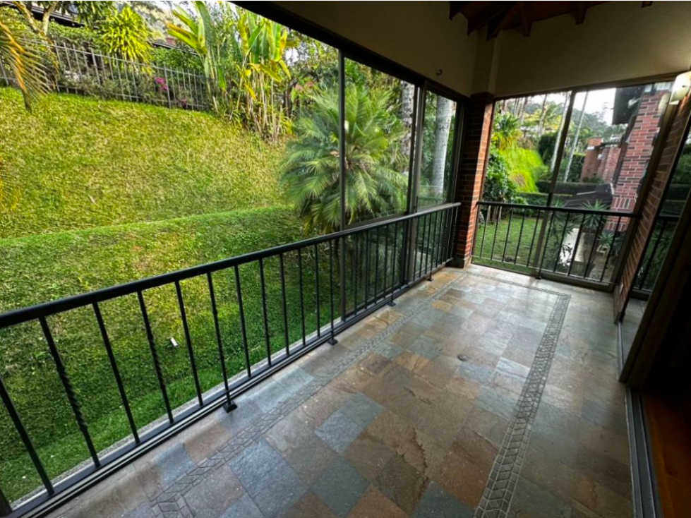 Venta casa poblado sector cola del zorro medellin — foto 4