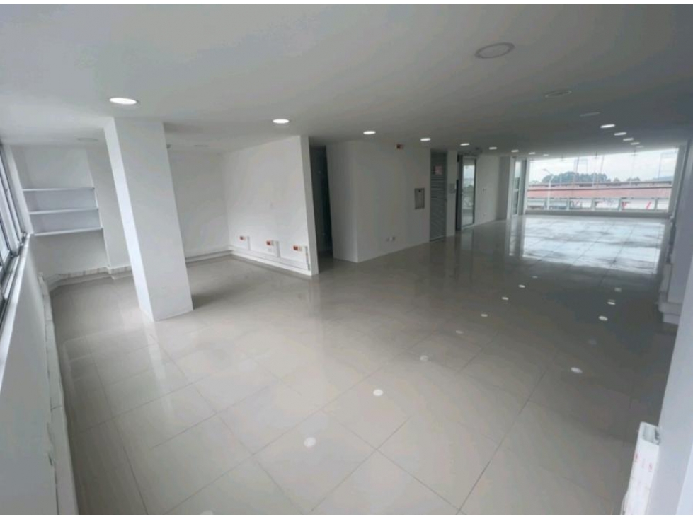 Arriendo Edificio Comercial Manizales - 4