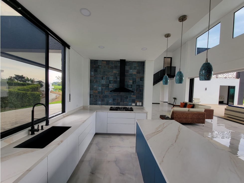 Venta de Casa Campestre en el Sector de Combia Pereira — foto 4