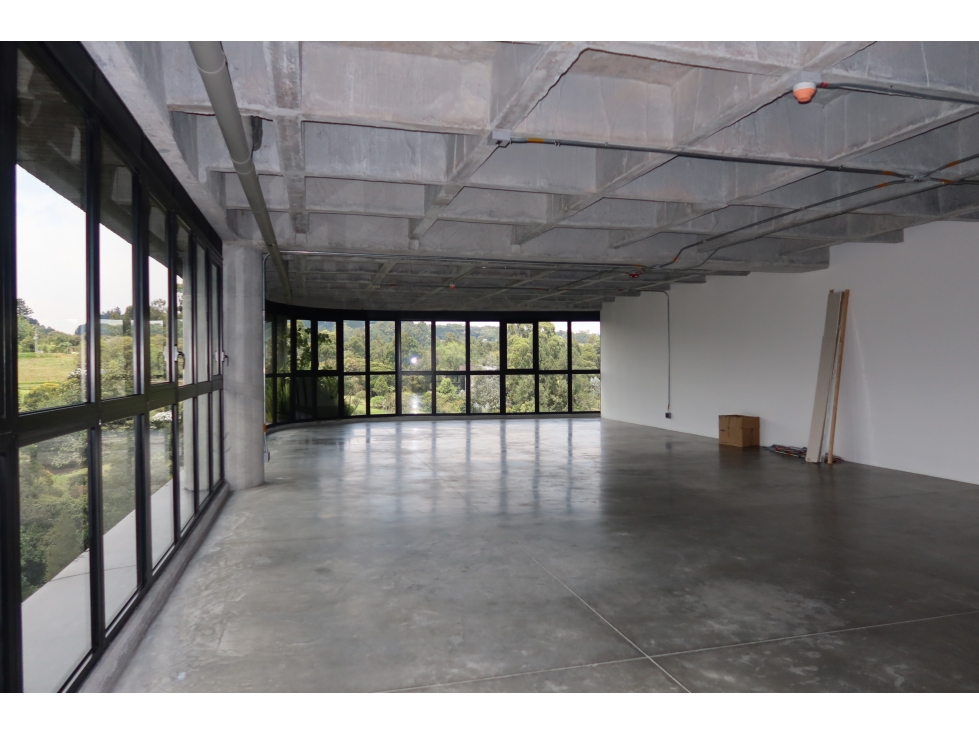 venta oficina alto de las palmas medellin — foto 3