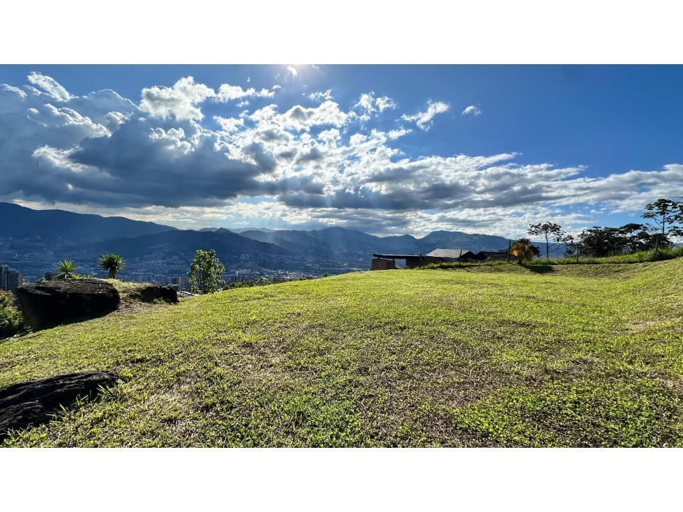 Venta lote con vista Los Balsos Palmas Medellin — foto 5