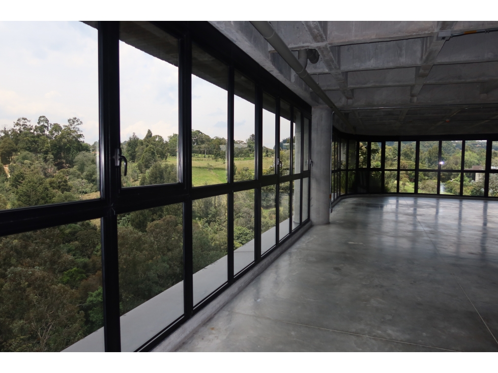 venta oficina alto de las palmas medellin — foto 2