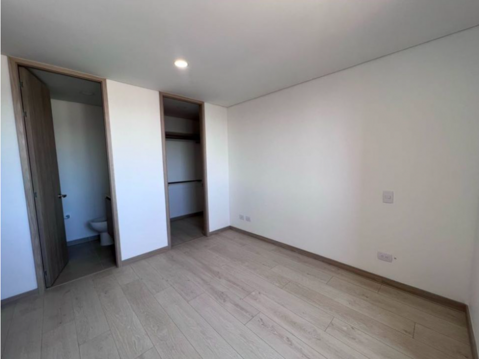 venta apartamento sector loma de san jose sabaneta — foto 5