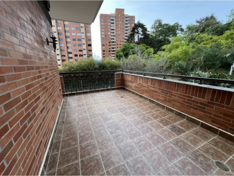 venta casa poblado sector el tesoro Medellin — foto 4
