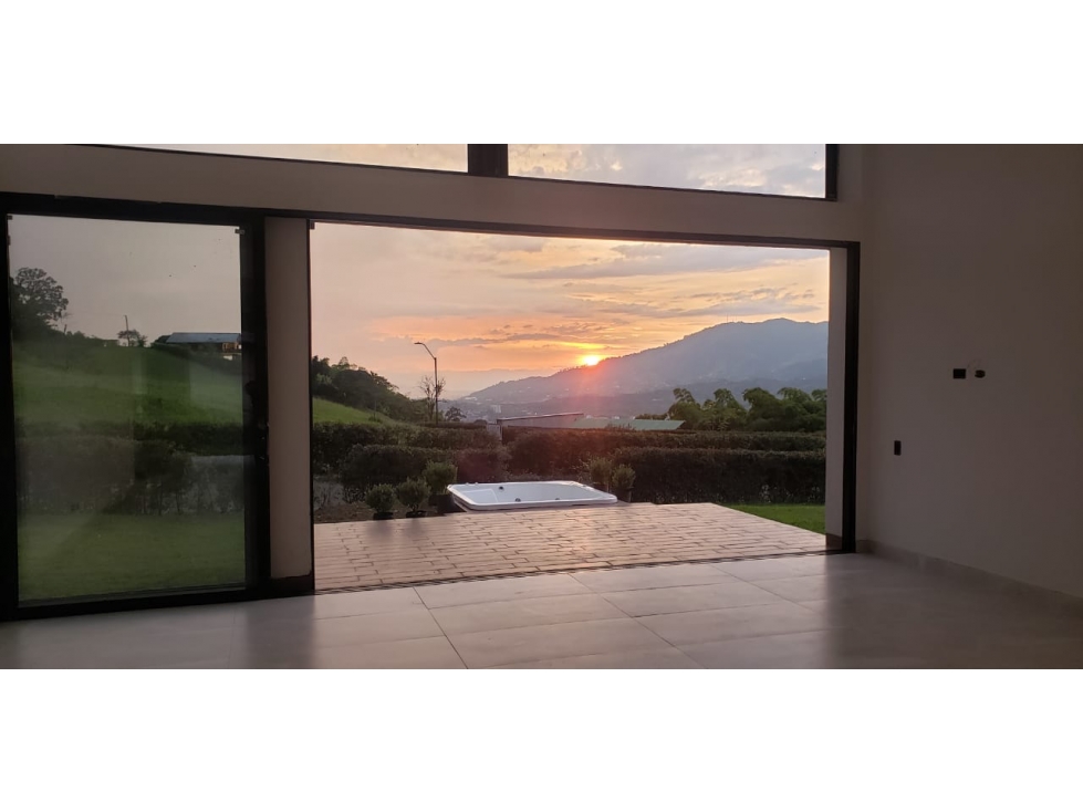 Venta de Casa Campestre Santa Rosa