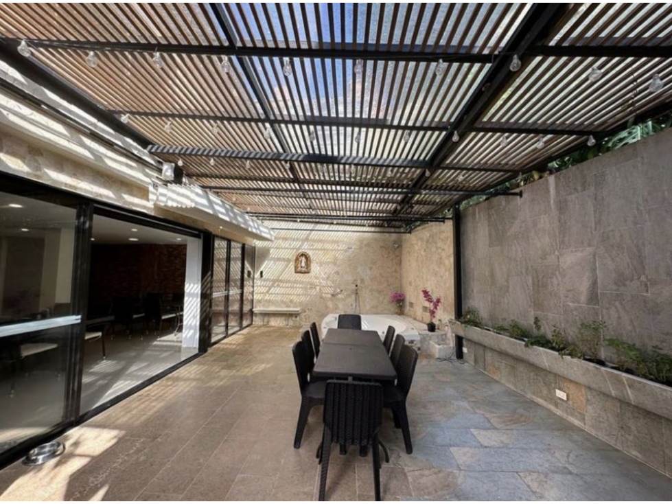 venta casa cola del zorro poblado Medellin — foto 3