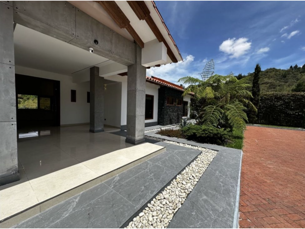 venta casa llanogrande cerca al aeropuerto — foto 3