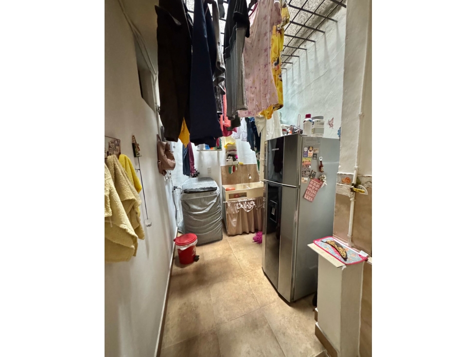 Casa primer piso/cerca al OR Barrio Mesa — foto 4